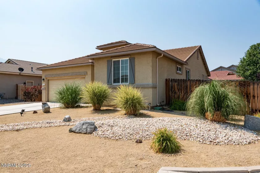 101 Moore, Dayton, Nevada 89403, 3 Bedrooms Bedrooms, ,2 BathroomsBathrooms,Residential,Residential,Moore,250051608