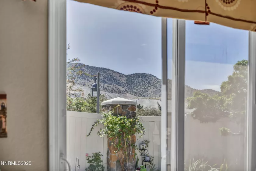 10598 Fort Morgan, Reno, Nevada 89521, 3 Bedrooms Bedrooms, ,2 BathroomsBathrooms,Residential,Residential,Fort Morgan,250051615
