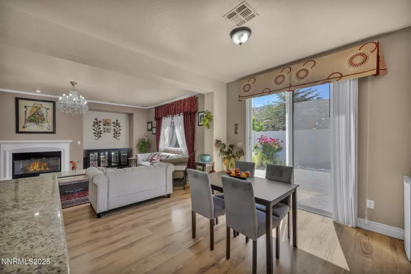 10598 Fort Morgan, Reno, Nevada 89521, 3 Bedrooms Bedrooms, ,2 BathroomsBathrooms,Residential,Residential,Fort Morgan,250051615