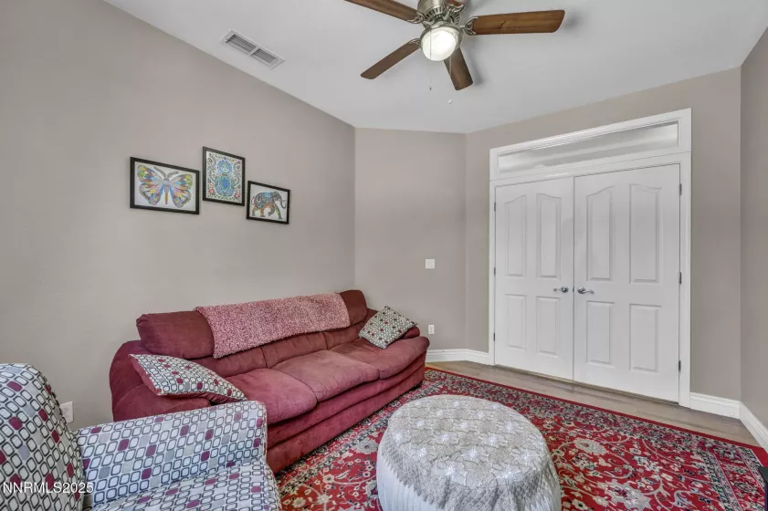 10598 Fort Morgan, Reno, Nevada 89521, 3 Bedrooms Bedrooms, ,2 BathroomsBathrooms,Residential,Residential,Fort Morgan,250051615