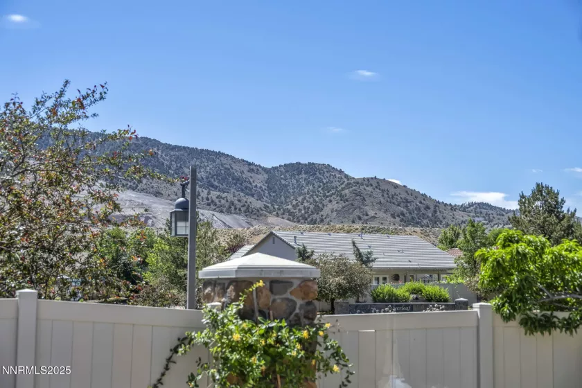 10598 Fort Morgan, Reno, Nevada 89521, 3 Bedrooms Bedrooms, ,2 BathroomsBathrooms,Residential,Residential,Fort Morgan,250051615