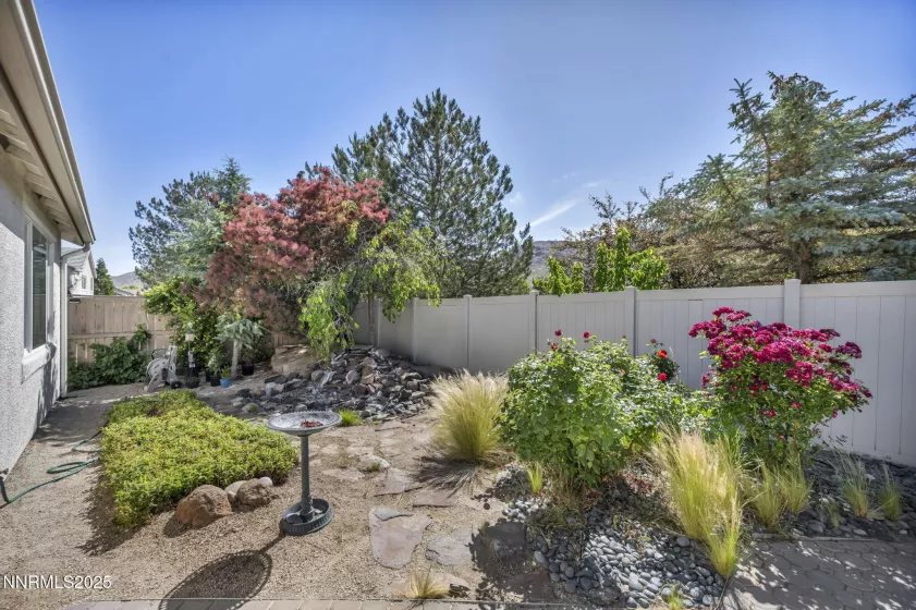 10598 Fort Morgan, Reno, Nevada 89521, 3 Bedrooms Bedrooms, ,2 BathroomsBathrooms,Residential,Residential,Fort Morgan,250051615