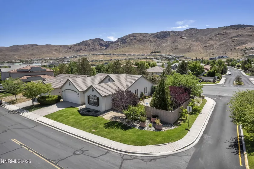 10598 Fort Morgan, Reno, Nevada 89521, 3 Bedrooms Bedrooms, ,2 BathroomsBathrooms,Residential,Residential,Fort Morgan,250051615