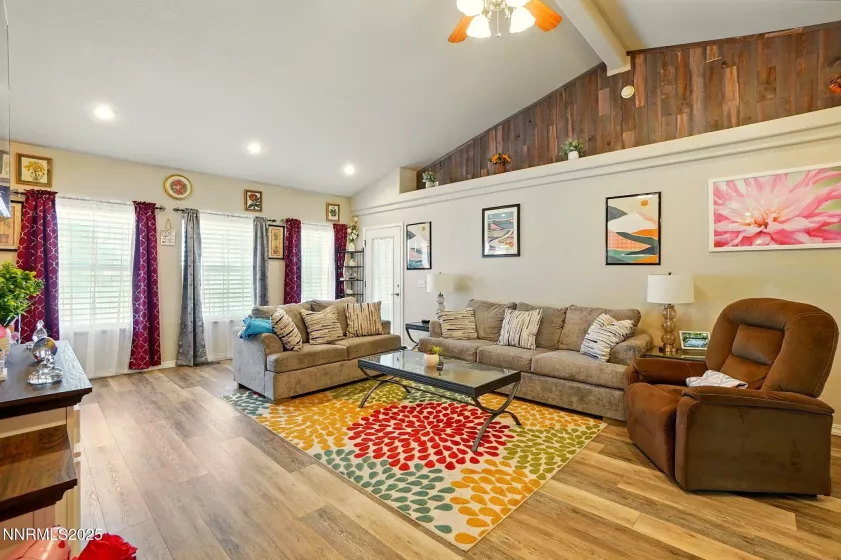 239 Mary Lou, Fernley, Nevada 89408, 4 Bedrooms Bedrooms, ,2 BathroomsBathrooms,Residential,Residential,Mary Lou,250051618
