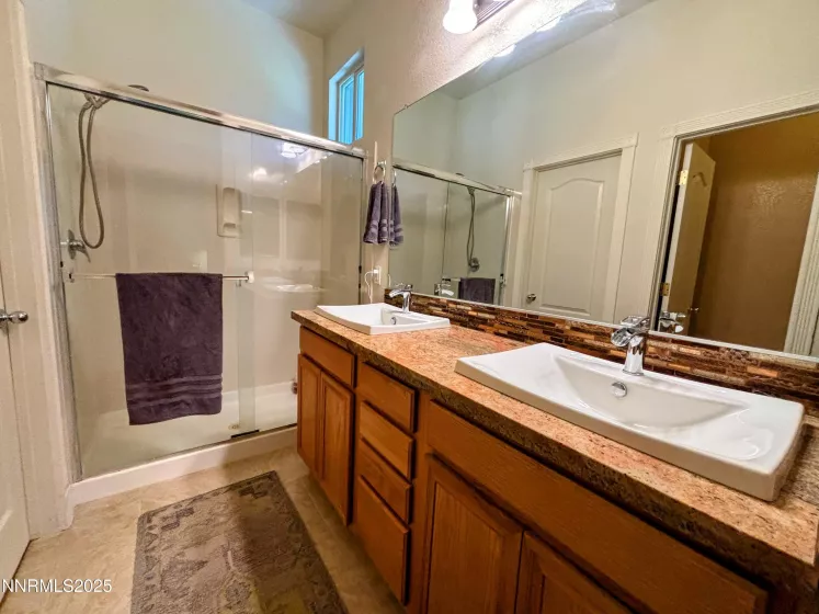 2265 Evergreen Park, Reno, Nevada 89521, 3 Bedrooms Bedrooms, ,2 BathroomsBathrooms,Residential,Residential,Evergreen Park,250051617