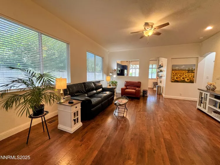 2265 Evergreen Park, Reno, Nevada 89521, 3 Bedrooms Bedrooms, ,2 BathroomsBathrooms,Residential,Residential,Evergreen Park,250051617
