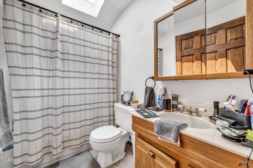 187 Jeannie, Gardnerville, Nevada 89460, 3 Bedrooms Bedrooms, ,2 BathroomsBathrooms,Residential,Residential,Jeannie,250051620