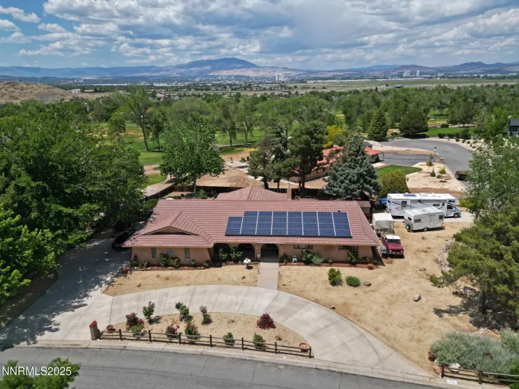 5705 Blue Hills, Reno, Nevada 89502, 3 Bedrooms Bedrooms, ,3 BathroomsBathrooms,Residential,Residential,Blue Hills,250051622