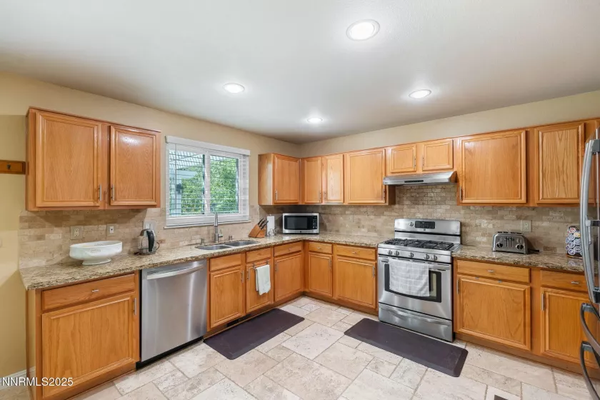 5455 Montego, Reno, Nevada 89523, 4 Bedrooms Bedrooms, ,3 BathroomsBathrooms,Residential,Residential,Montego,250051623