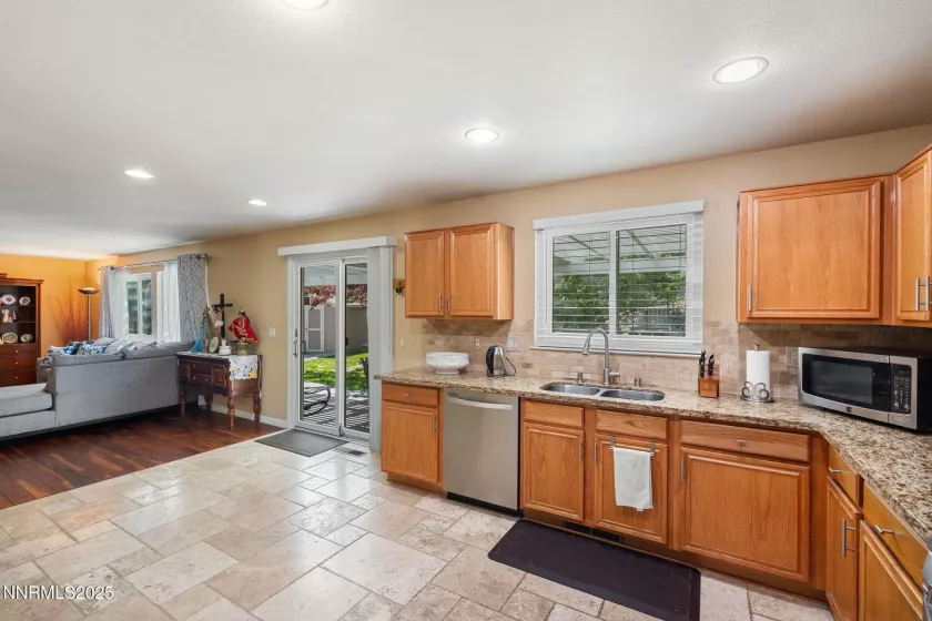 5455 Montego, Reno, Nevada 89523, 4 Bedrooms Bedrooms, ,3 BathroomsBathrooms,Residential,Residential,Montego,250051623