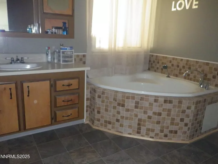 4870 Teal, Winnemucca, Nevada 89445, 3 Bedrooms Bedrooms, ,2 BathroomsBathrooms,Residential,Residential,Teal,250051624