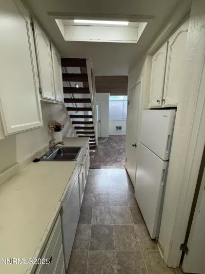 2519 Garfield, Sparks, Nevada 89431, 1 Bedroom Bedrooms, ,1 BathroomBathrooms,Residential,Residential,Garfield,250051630