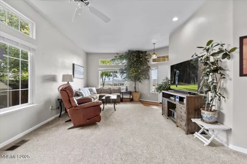 3215 Epic, Reno, Nevada 89512, 3 Bedrooms Bedrooms, ,2 BathroomsBathrooms,Residential,Residential,Epic,250051629