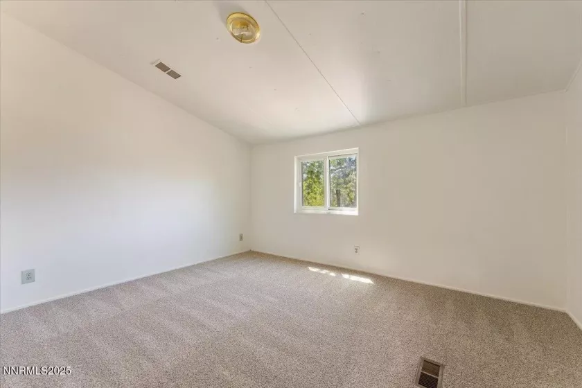 330 Gerdes, Sun Valley, Nevada 89433, 3 Bedrooms Bedrooms, ,2 BathroomsBathrooms,Residential,Residential,Gerdes,250050345