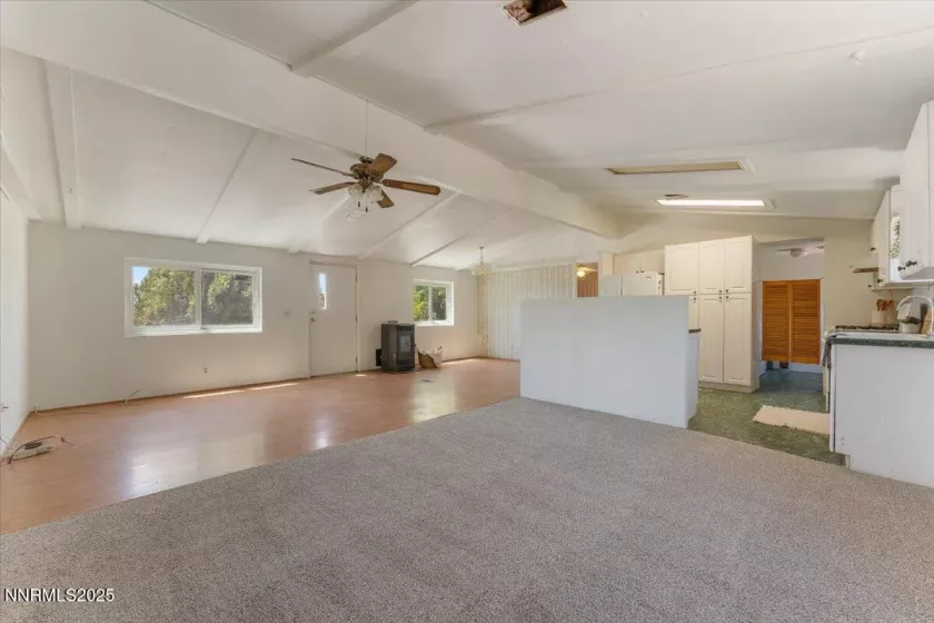 330 Gerdes, Sun Valley, Nevada 89433, 3 Bedrooms Bedrooms, ,2 BathroomsBathrooms,Residential,Residential,Gerdes,250050345