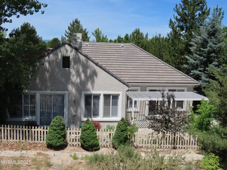 1570 Caughlin Creek Rd., Reno, Nevada 89519, 2 Bedrooms Bedrooms, ,3 BathroomsBathrooms,Residential,Residential,Caughlin Creek Rd.,250051632