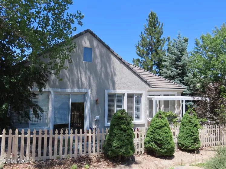 1570 Caughlin Creek Rd., Reno, Nevada 89519, 2 Bedrooms Bedrooms, ,3 BathroomsBathrooms,Residential,Residential,Caughlin Creek Rd.,250051632