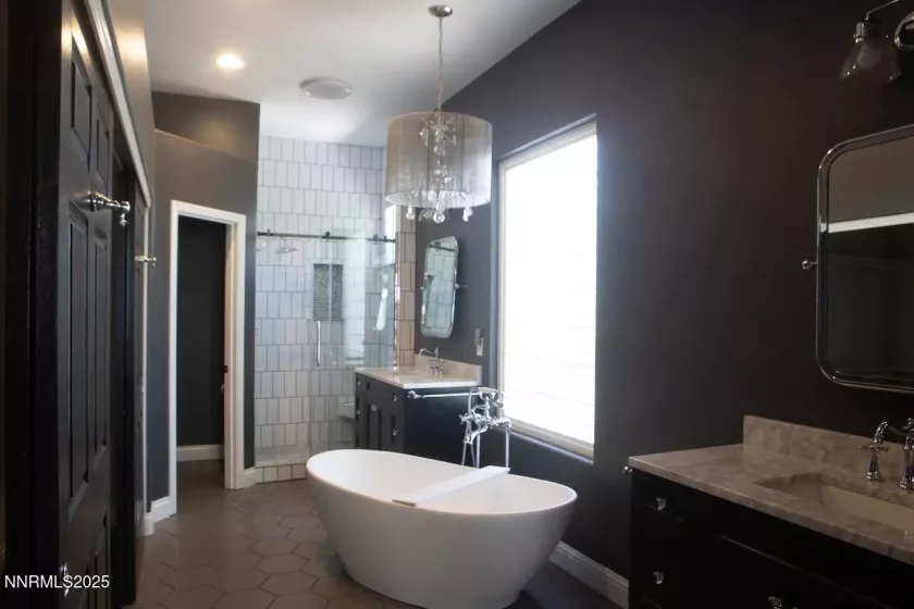 1570 Caughlin Creek Rd., Reno, Nevada 89519, 2 Bedrooms Bedrooms, ,3 BathroomsBathrooms,Residential,Residential,Caughlin Creek Rd.,250051632