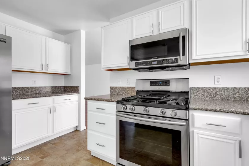 5643 Cranberry, Sun Valley, Nevada 89433, 4 Bedrooms Bedrooms, ,3 BathroomsBathrooms,Residential,Residential,Cranberry,250051636