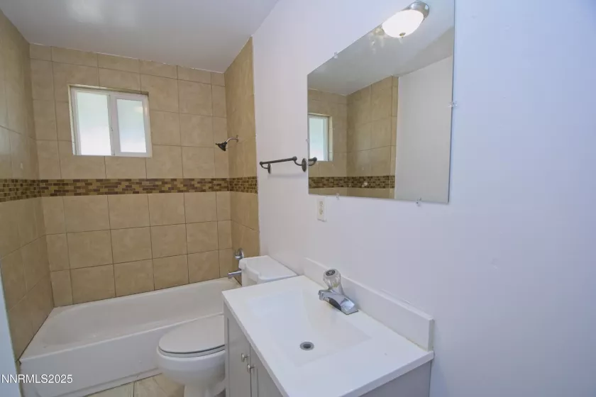 875 G, Sparks, Nevada 89431, 2 Bedrooms Bedrooms, ,1 BathroomBathrooms,Residential Lease,Manufactured,G,250051638