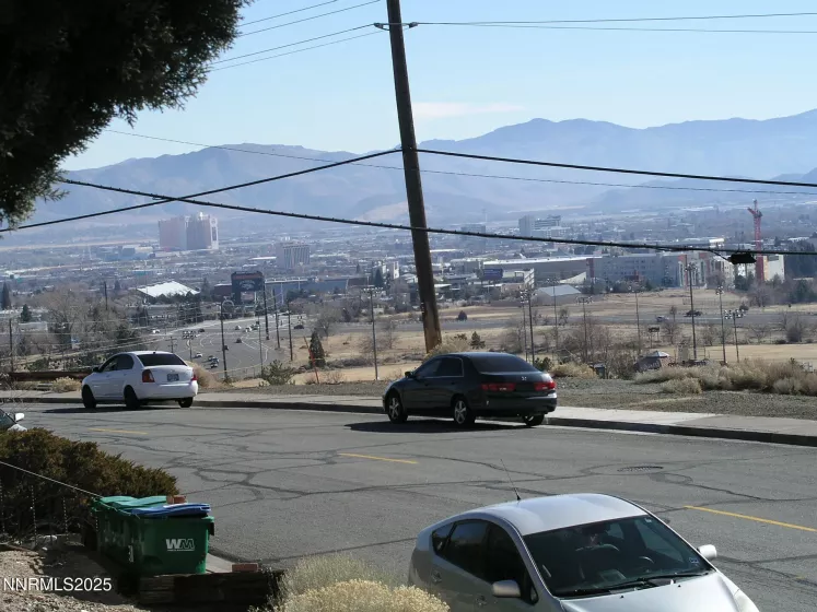 3200 Lodestar, Reno, Nevada 89503, 4 Bedrooms Bedrooms, ,3 BathroomsBathrooms,Residential,Residential,Lodestar,250051649