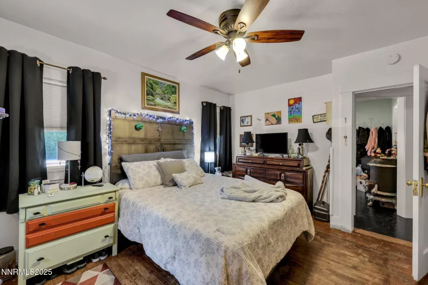1236 Victorian Plaza, Sparks, Nevada 89431, 3 Bedrooms Bedrooms, ,3 BathroomsBathrooms,Residential,Residential,Victorian Plaza,250051658