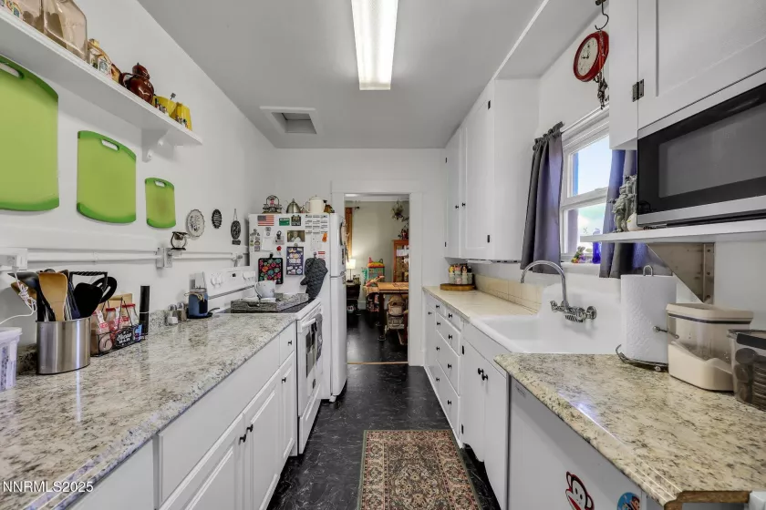 1236 Victorian Plaza, Sparks, Nevada 89431, 3 Bedrooms Bedrooms, ,3 BathroomsBathrooms,Residential,Residential,Victorian Plaza,250051658