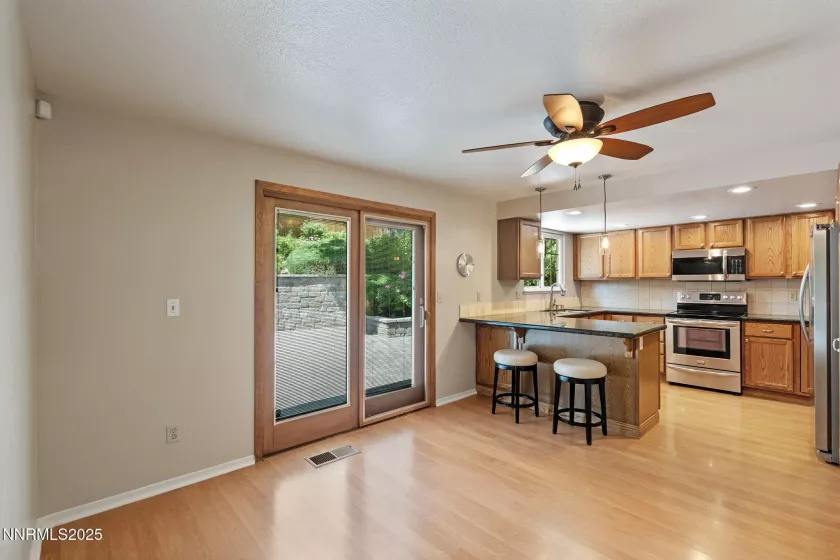 1885 King Edward, Reno, Nevada 89503, 3 Bedrooms Bedrooms, ,1 BathroomBathrooms,Residential,Residential,King Edward,250051673
