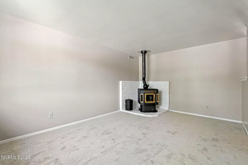 1885 King Edward, Reno, Nevada 89503, 3 Bedrooms Bedrooms, ,1 BathroomBathrooms,Residential,Residential,King Edward,250051673
