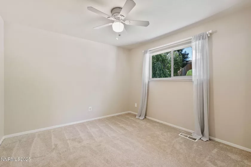 1885 King Edward, Reno, Nevada 89503, 3 Bedrooms Bedrooms, ,1 BathroomBathrooms,Residential,Residential,King Edward,250051673