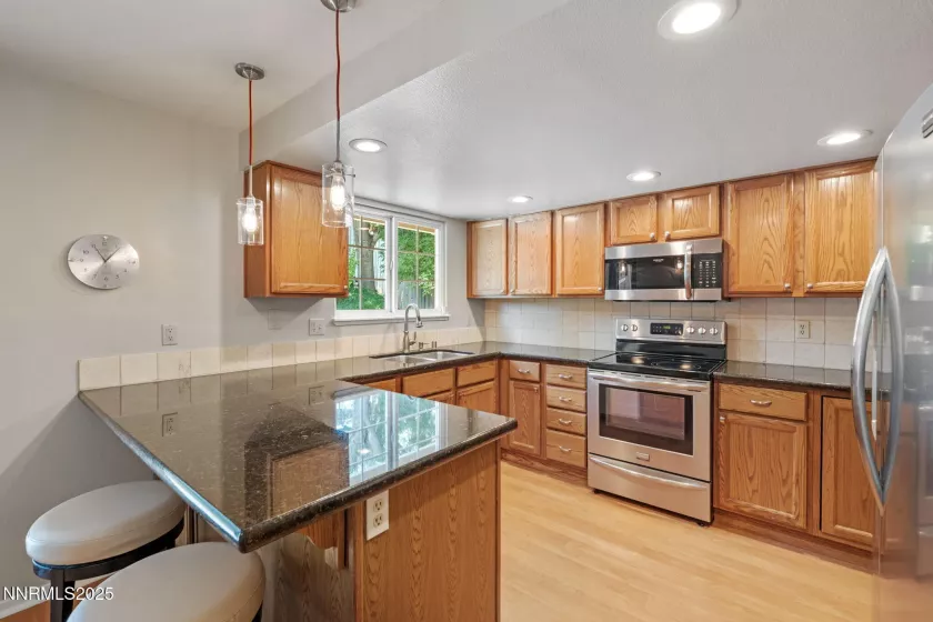 1885 King Edward, Reno, Nevada 89503, 3 Bedrooms Bedrooms, ,1 BathroomBathrooms,Residential,Residential,King Edward,250051673