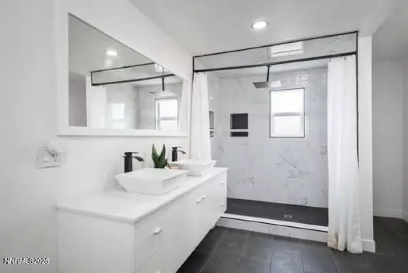 1203 Stanford, Sparks, Nevada 89431, 3 Bedrooms Bedrooms, ,2 BathroomsBathrooms,Residential,Residential,Stanford,250051677