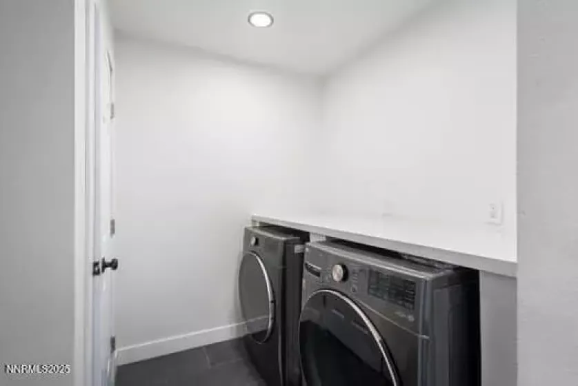 1203 Stanford, Sparks, Nevada 89431, 3 Bedrooms Bedrooms, ,2 BathroomsBathrooms,Residential,Residential,Stanford,250051677