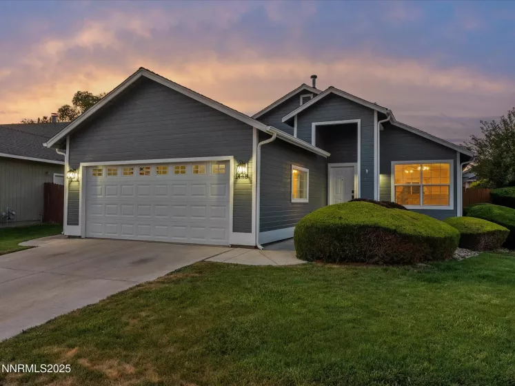 1448 Marion Russell, Gardnerville, Nevada 89410, 3 Bedrooms Bedrooms, ,2 BathroomsBathrooms,Residential,Residential,Marion Russell,250051683