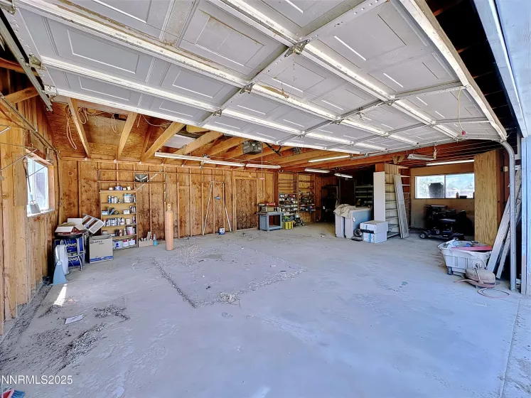 Separate garage