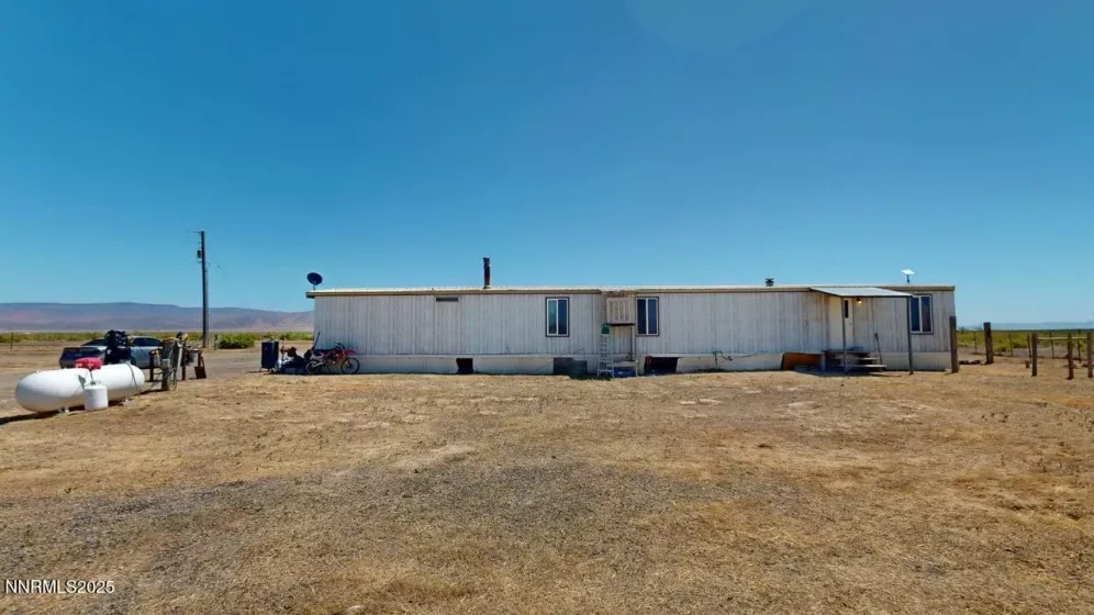 2745 Apache, Battle Mountain, Nevada 89820, 3 Bedrooms Bedrooms, ,2 BathroomsBathrooms,Residential,Residential,Apache,250051685