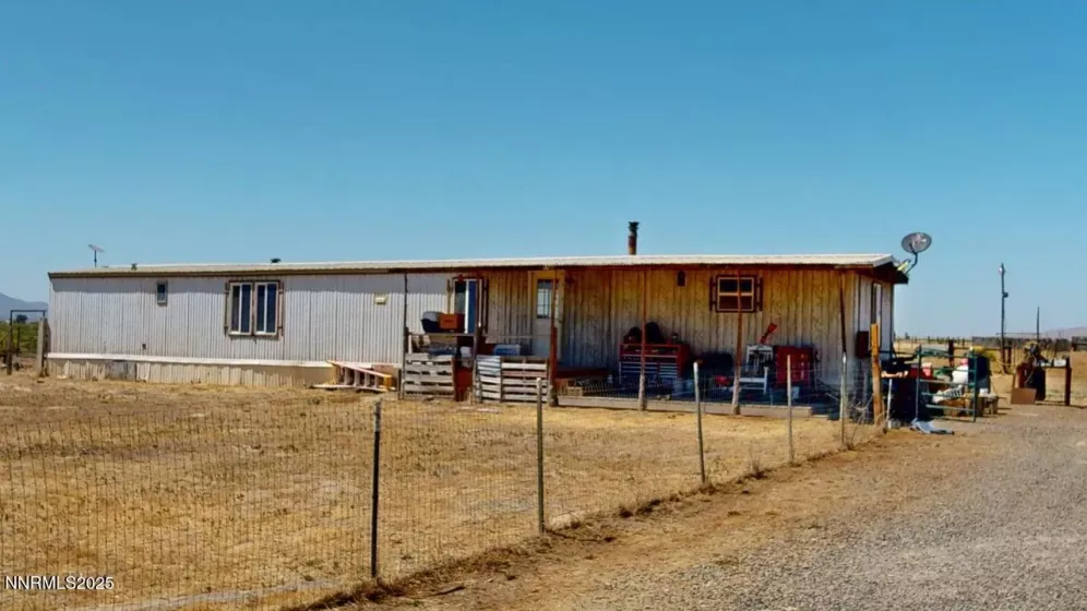 2745 Apache, Battle Mountain, Nevada 89820, 3 Bedrooms Bedrooms, ,2 BathroomsBathrooms,Residential,Residential,Apache,250051685