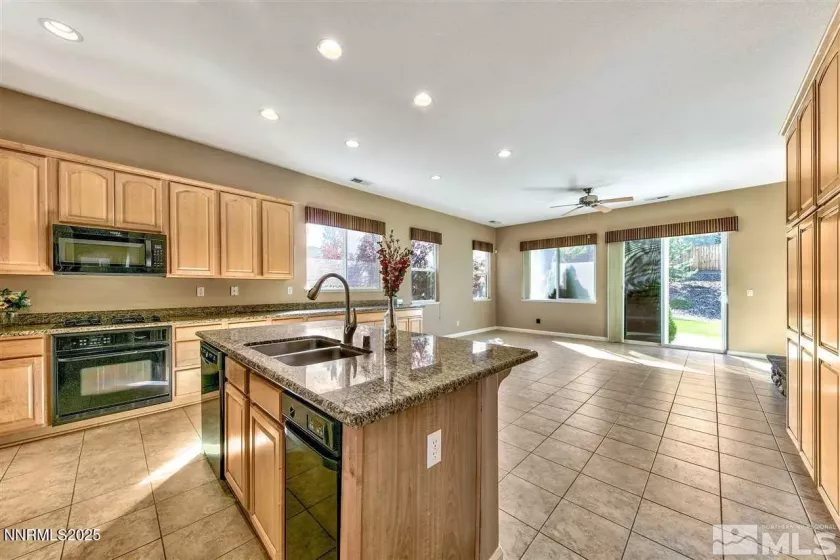 1830 Kodiak, Reno, Nevada 89511, 4 Bedrooms Bedrooms, ,3 BathroomsBathrooms,Residential Lease,Manufactured,Kodiak,250051699