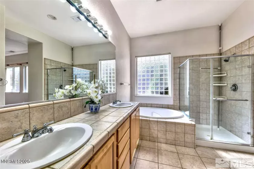 1830 Kodiak, Reno, Nevada 89511, 4 Bedrooms Bedrooms, ,3 BathroomsBathrooms,Residential Lease,Manufactured,Kodiak,250051699
