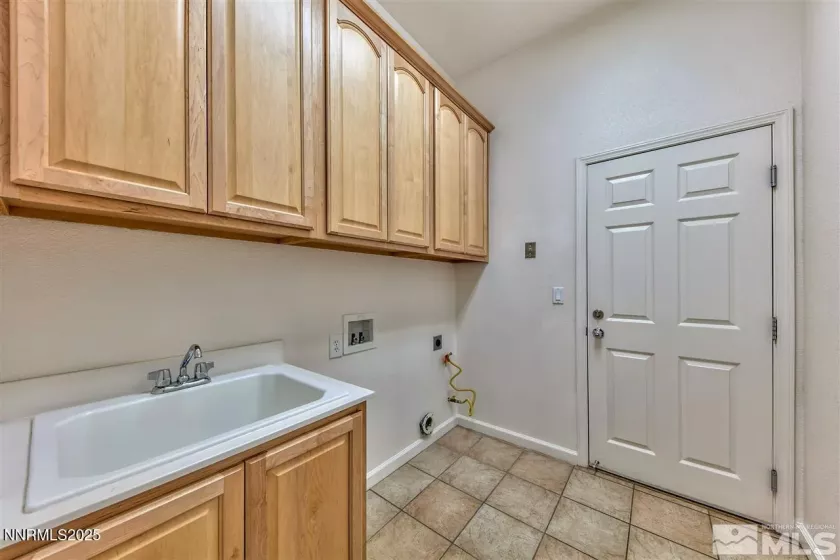 1830 Kodiak, Reno, Nevada 89511, 4 Bedrooms Bedrooms, ,3 BathroomsBathrooms,Residential Lease,Manufactured,Kodiak,250051699