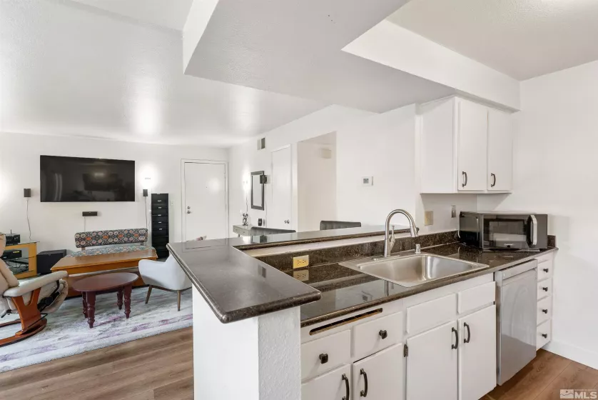 2445 Sycamore Glen, Sparks, Nevada 89434, 2 Bedrooms Bedrooms, ,1 BathroomBathrooms,Residential,Residential,Sycamore Glen,250002110