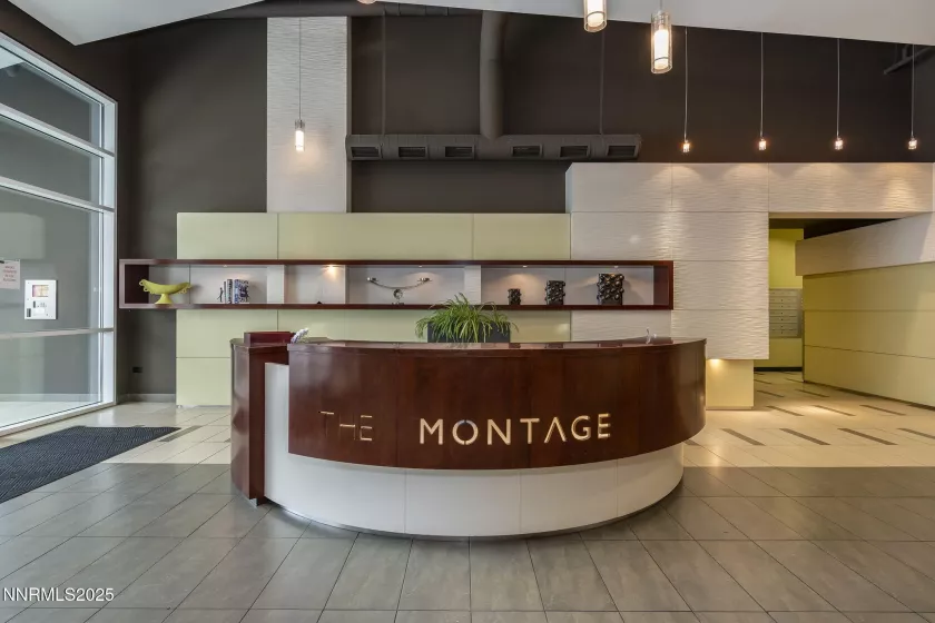 255 Sierra, Reno, Nevada 89501, 1 Bedroom Bedrooms, ,2 BathroomsBathrooms,Residential,Residential,Sierra,250051704