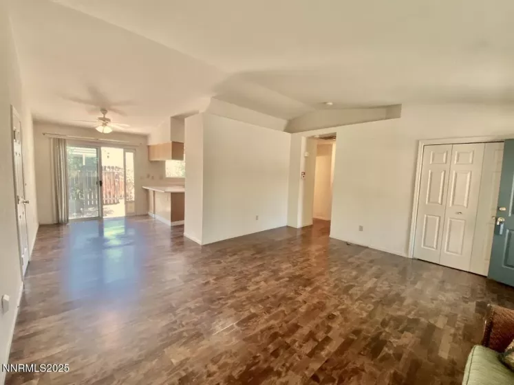 3132 Chubasco, Carson City, Nevada 89701, 2 Bedrooms Bedrooms, ,2 BathroomsBathrooms,Residential,Residential,Chubasco,250051708