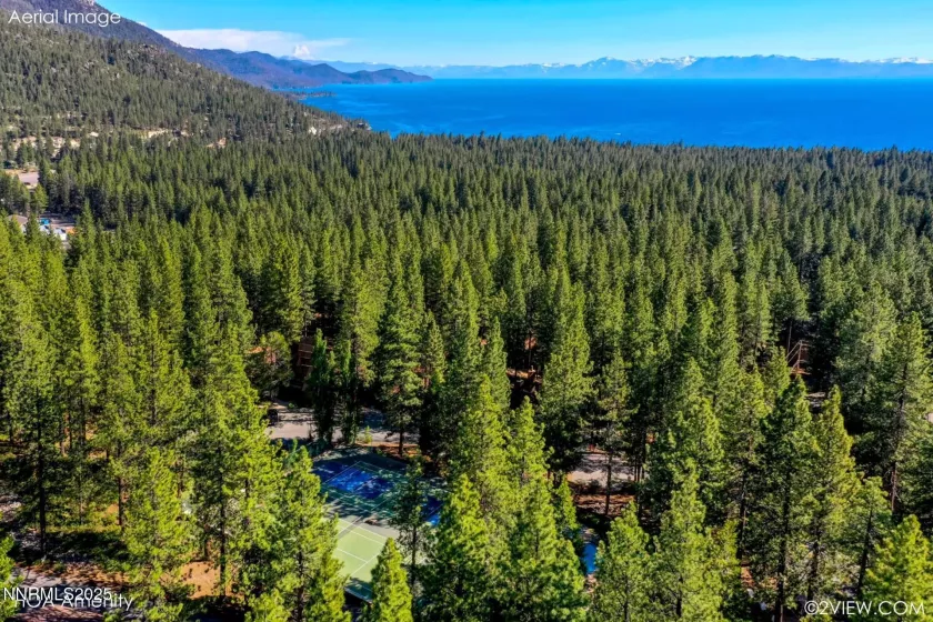 1064 Lucerne, Incline Village, Nevada 89451, 4 Bedrooms Bedrooms, ,3 BathroomsBathrooms,Residential,Residential,Lucerne,250051710