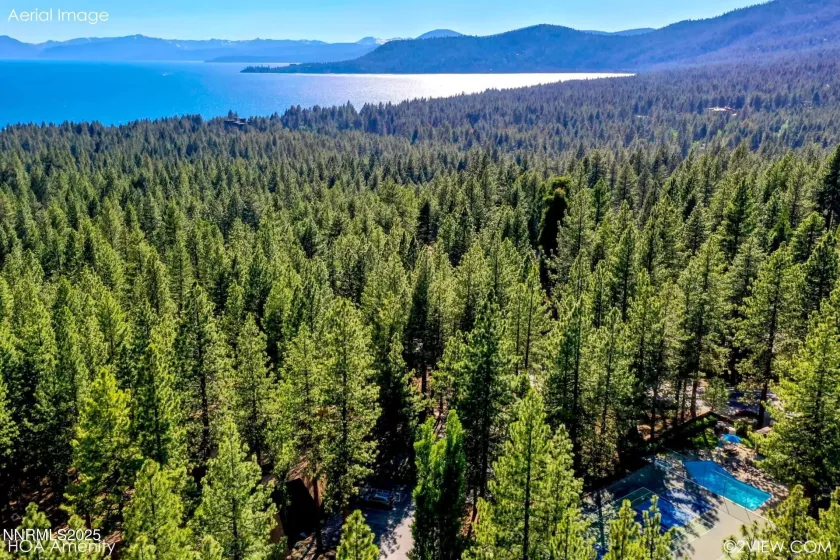 1064 Lucerne, Incline Village, Nevada 89451, 4 Bedrooms Bedrooms, ,3 BathroomsBathrooms,Residential,Residential,Lucerne,250051710