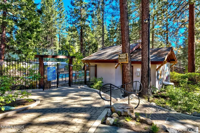 1064 Lucerne, Incline Village, Nevada 89451, 4 Bedrooms Bedrooms, ,3 BathroomsBathrooms,Residential,Residential,Lucerne,250051710