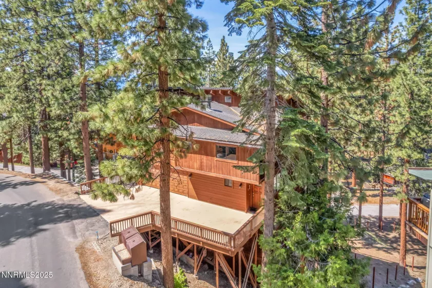 638 Martin, Zephyr Cove, Nevada 89448, 7 Bedrooms Bedrooms, ,6 BathroomsBathrooms,Residential,Residential,Martin,250051712