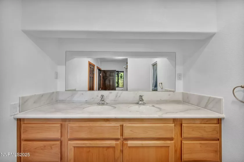 638 Martin, Zephyr Cove, Nevada 89448, 7 Bedrooms Bedrooms, ,6 BathroomsBathrooms,Residential,Residential,Martin,250051712
