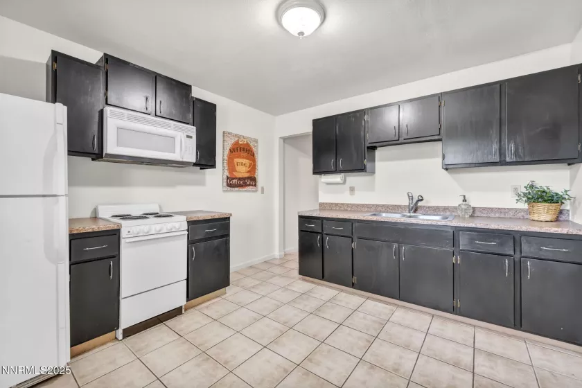 Downstairs kitchen