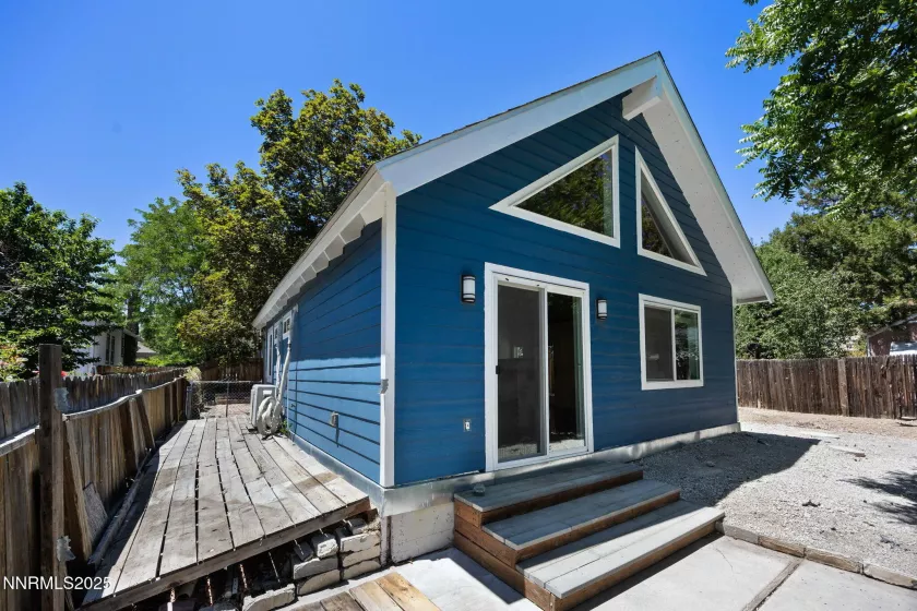 1356 Ridgeway, Reno, Nevada 89503, ,Residential Income,Residential,Ridgeway,250051722